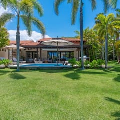 Villa Alfaro